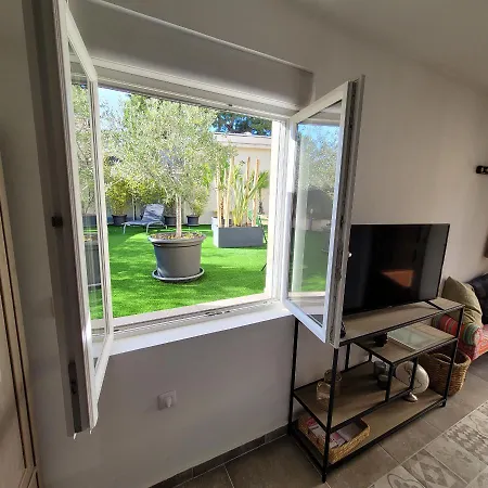 Le Mazet Apartment