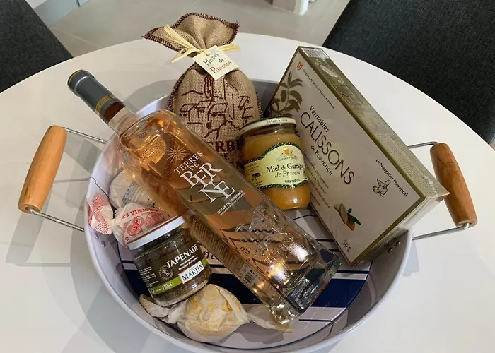 Le Mazet Апартаменты